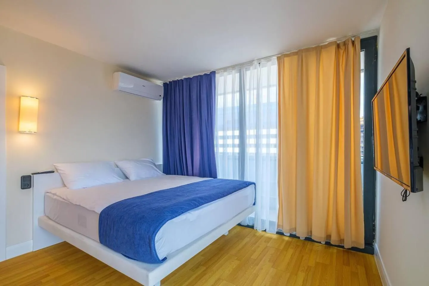 Luxury Orbi City Sea View Aparthotel Batumi